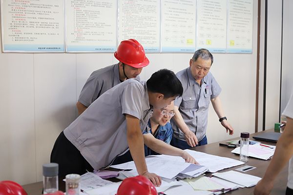 大型鑄鋼件廠家講解鑄鋼件的質(zhì)量差異隱藏了哪些潛在風險？